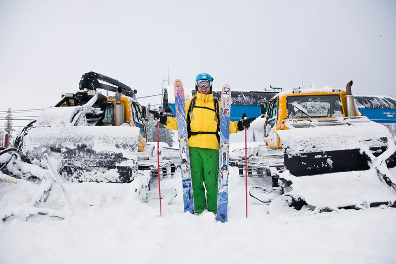 Lift, Cat, Heli, J@M, Revelstoke Mountain Resort