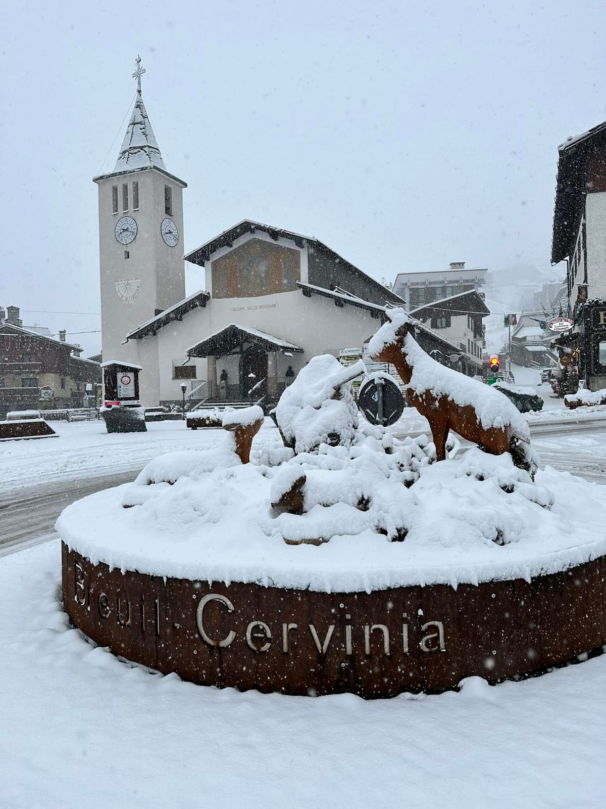 Italy's Cervinia Says It Will Offer Skiing Year-Round