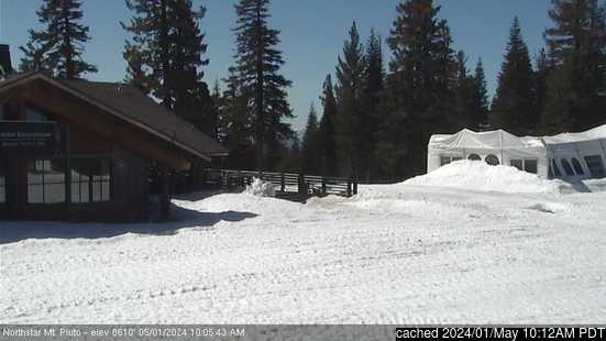 Northstar at Tahoeの雪を表すウェブカメラのライブ映像