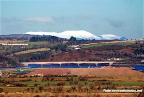 Knockmealdown logo