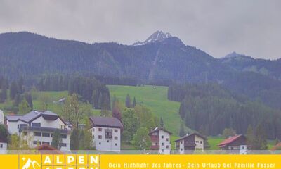 latest snow report photo Saturday 17 May 2025