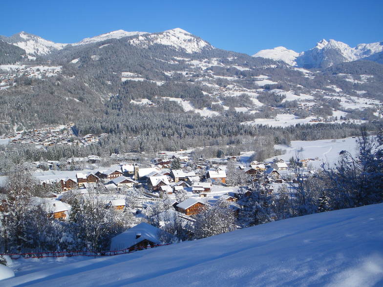 Morillon village