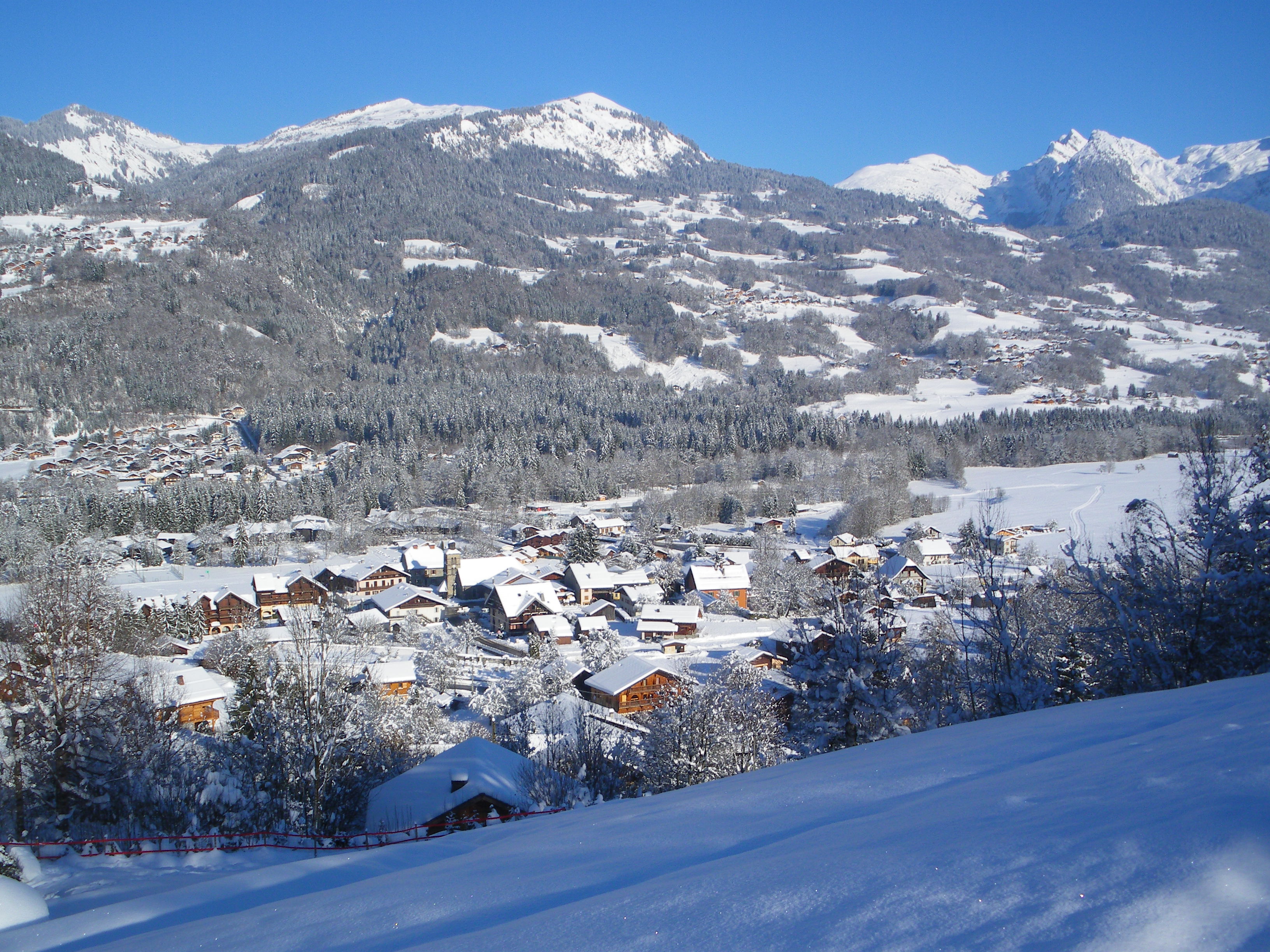 Morillon village