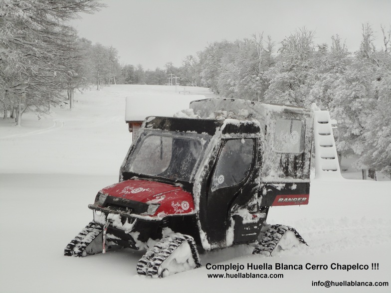 www.huellablanca.com    info@huellablanca.com, Chapelco