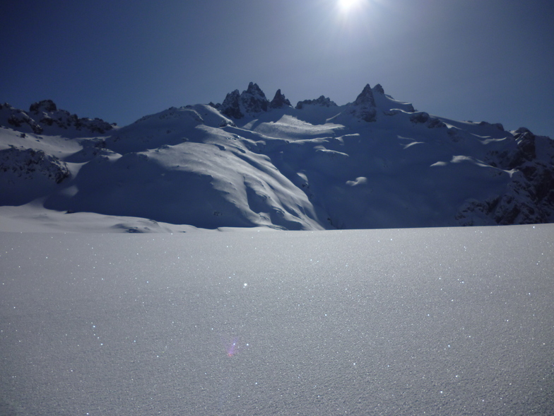 www.capiltriquitron.com.ar, Perito Moreno