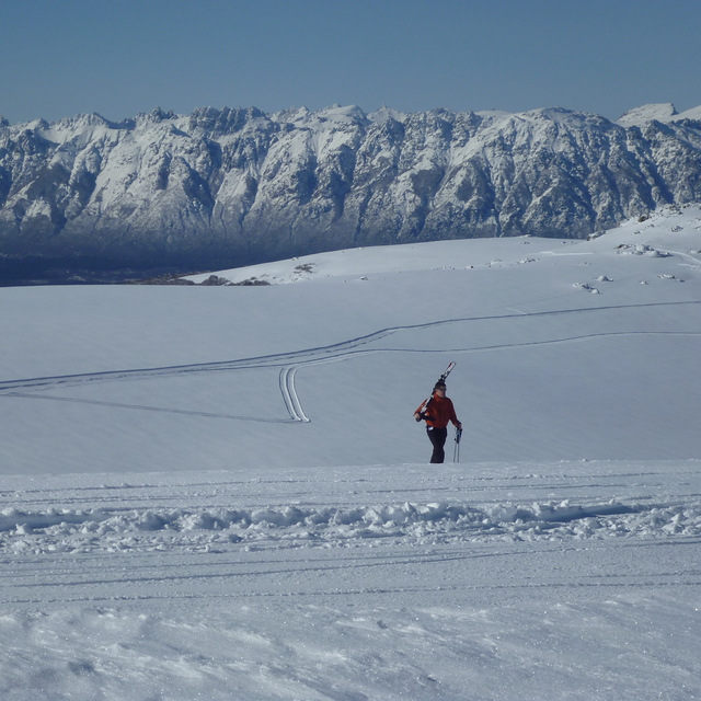 www.capiltriquitron.com.ar, Perito Moreno