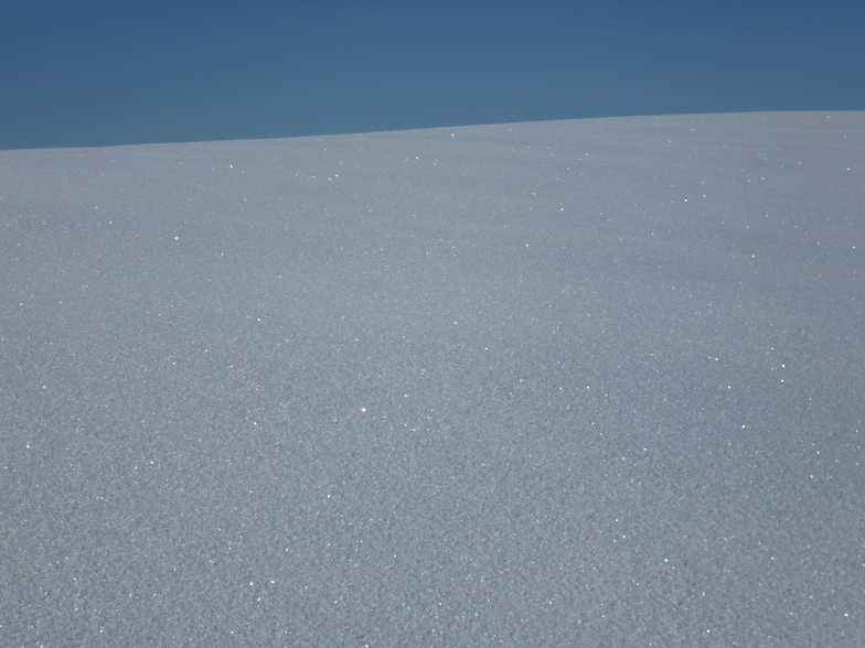 www.capiltriquitron.com.ar, Perito Moreno