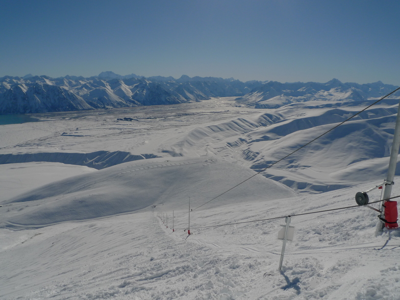 New Rope-tow at Roundhill