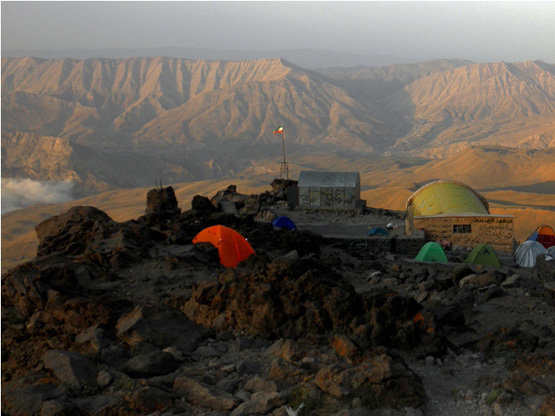 Ali Saeidi نقاب کوهستان, Mount Damavand