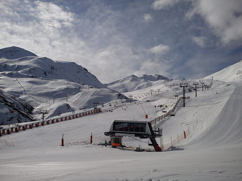 Boi Taull Ski Resort by: Joan Clavell