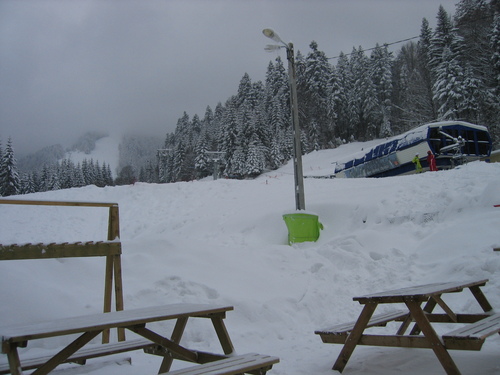 Predeal Ski Resort by: picnic64