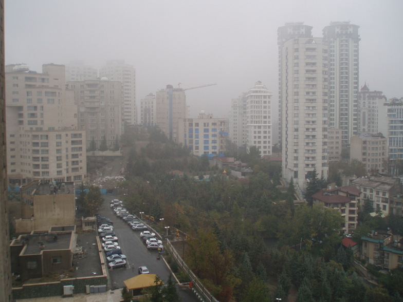 Fogy Tehran in early ski season!!!, Tochal