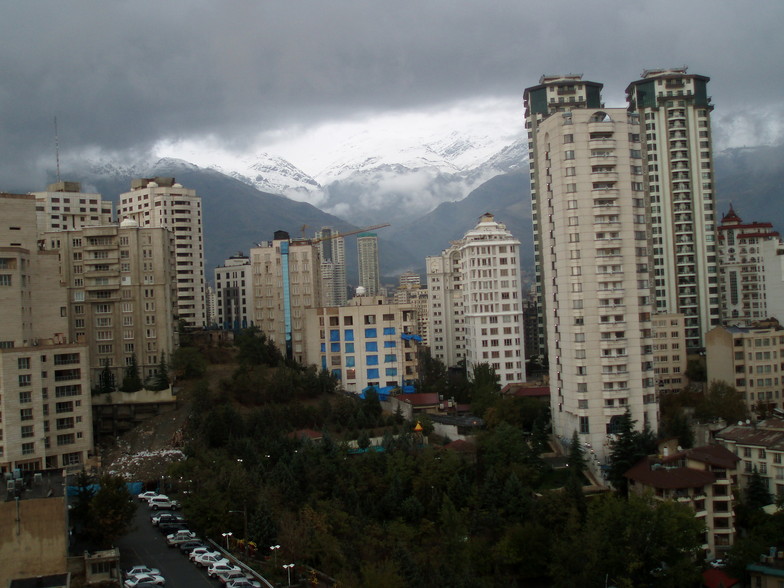North view of Tehran toward Tochal.