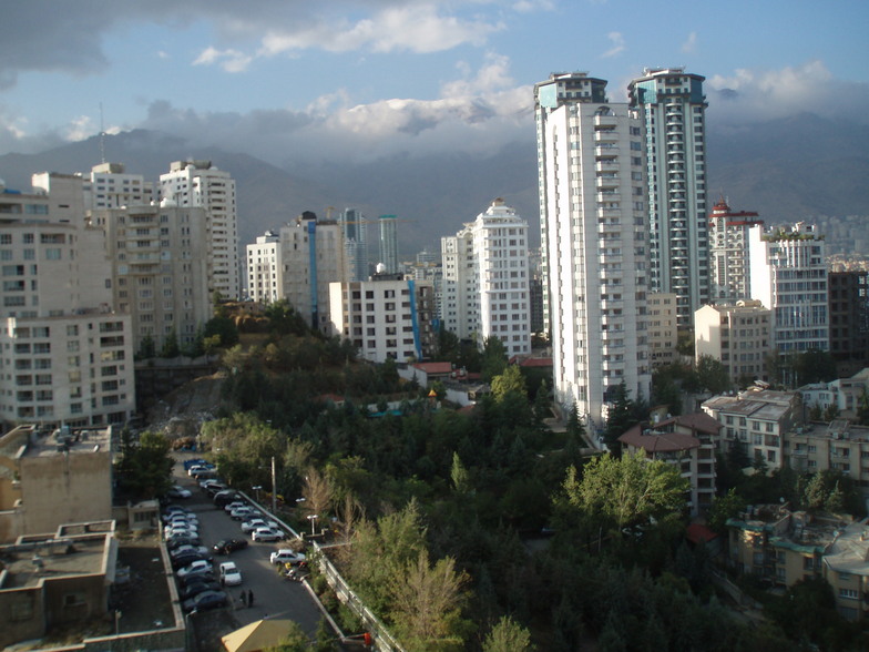 Tehran north view toward Tochal on sep.1st.2011,