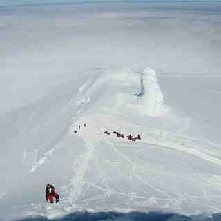 Top of Snaefellsjokul, Snjofell