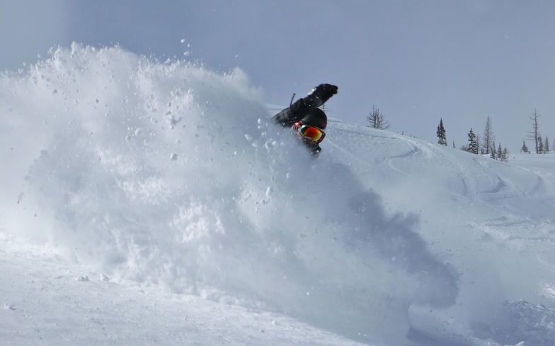 Powder Stagecoach Cat Skiing, Castle Mountain Resort