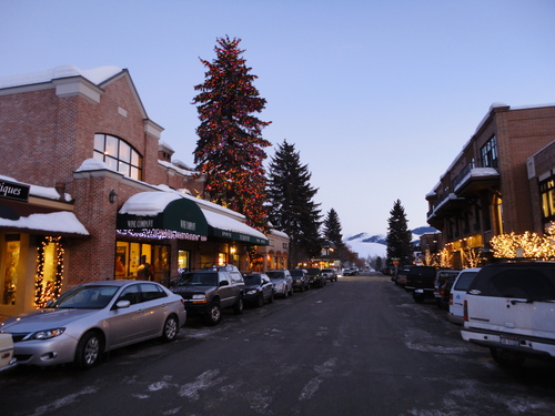Sun Valley Ski Resort by: Tom
