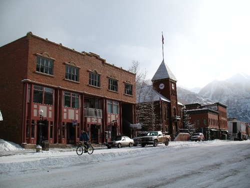 Telluride Ski Resort by: Speedy
