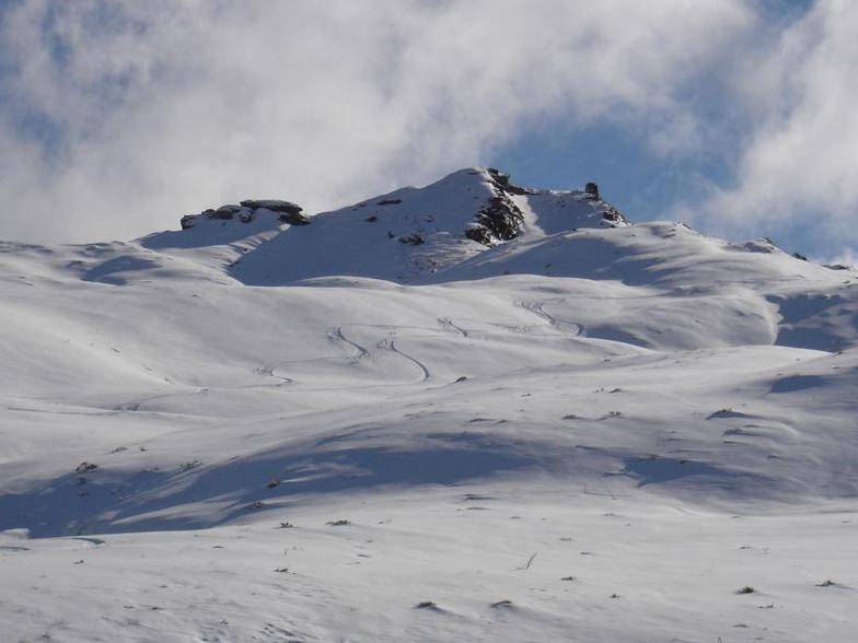 Fresh lines, Coronet Peak