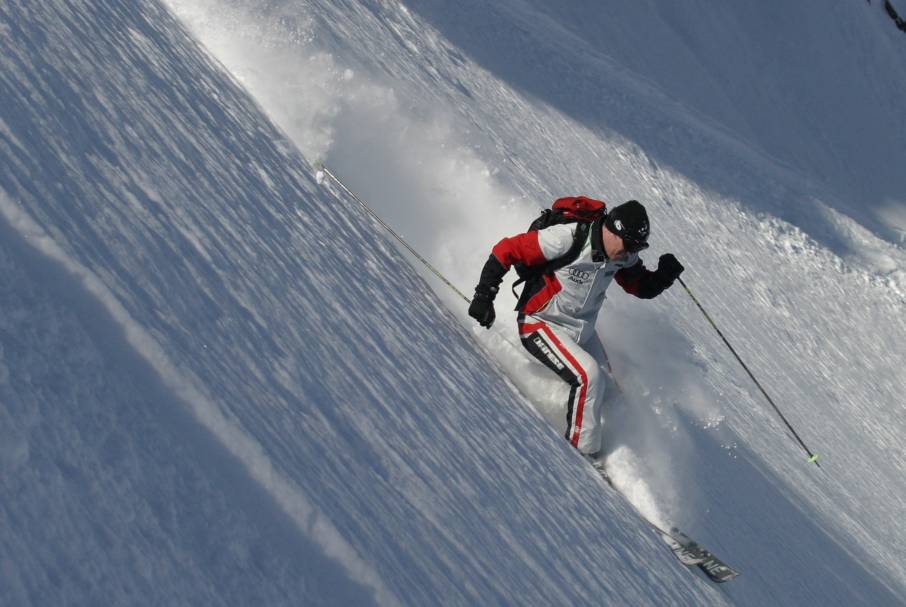 bad roo skiing powder in La Grave, La Grave-La Meije