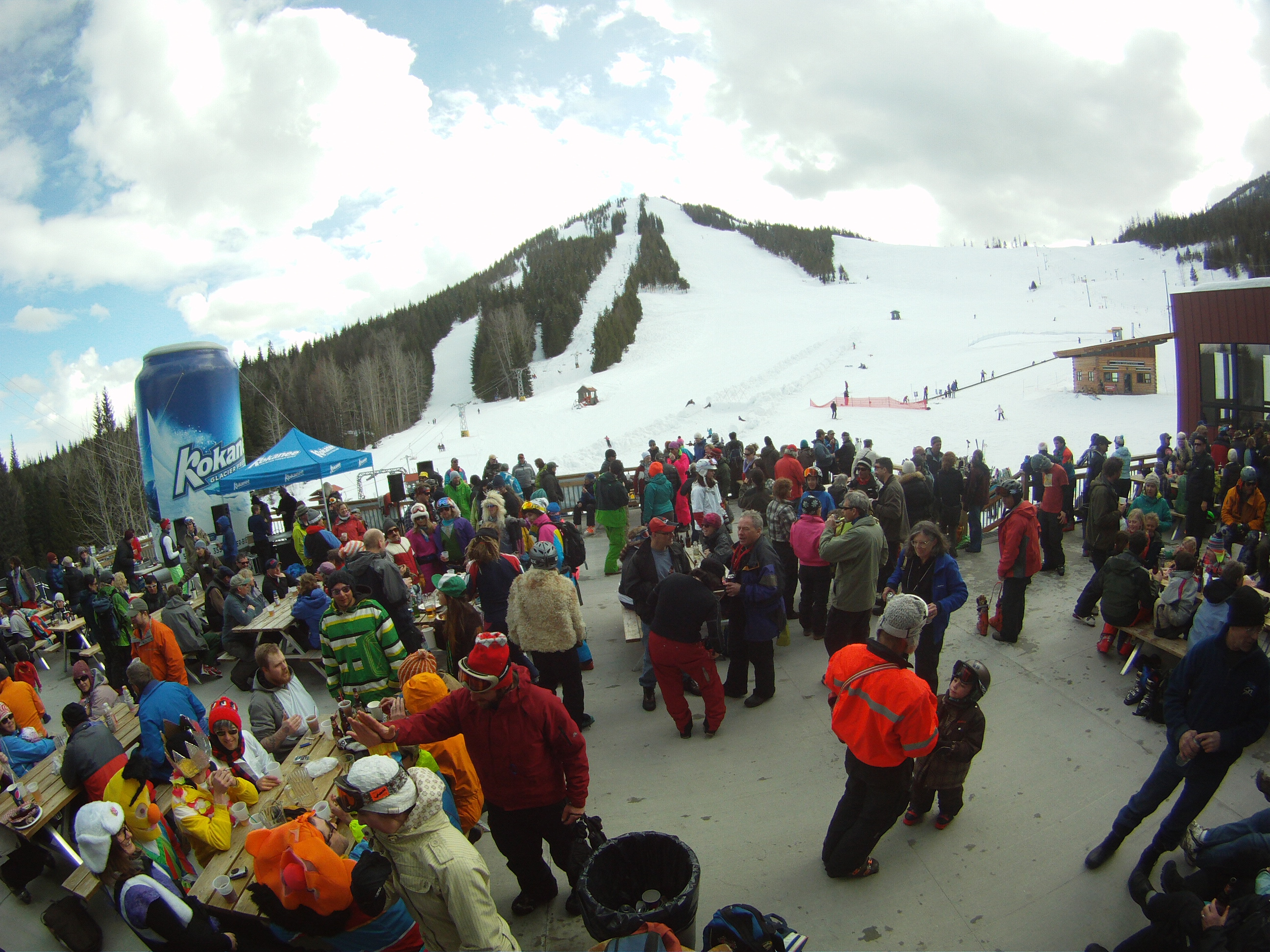 Deck Party, Red Mountain Resort
