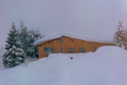 Basecamp Andermatt got snow!