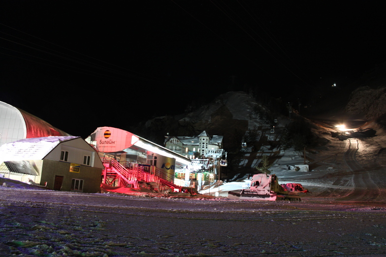 Azau in the night, Mt Elbrus