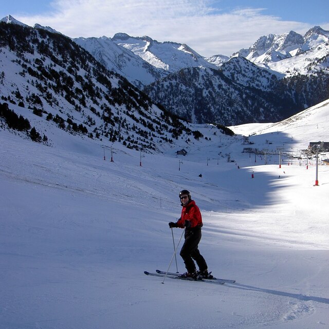 Sunny day in St Lary, Saint Lary Soulan