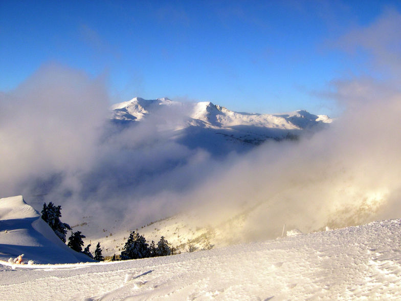 Sunrise clouds, Baqueira/Beret