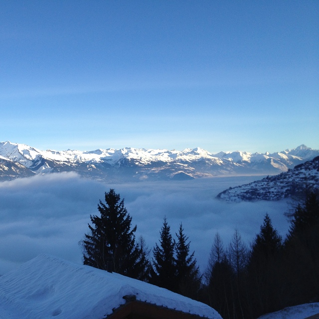 Not so nice in Sion but blue sky day in Nendaz!, Haute Nendaz