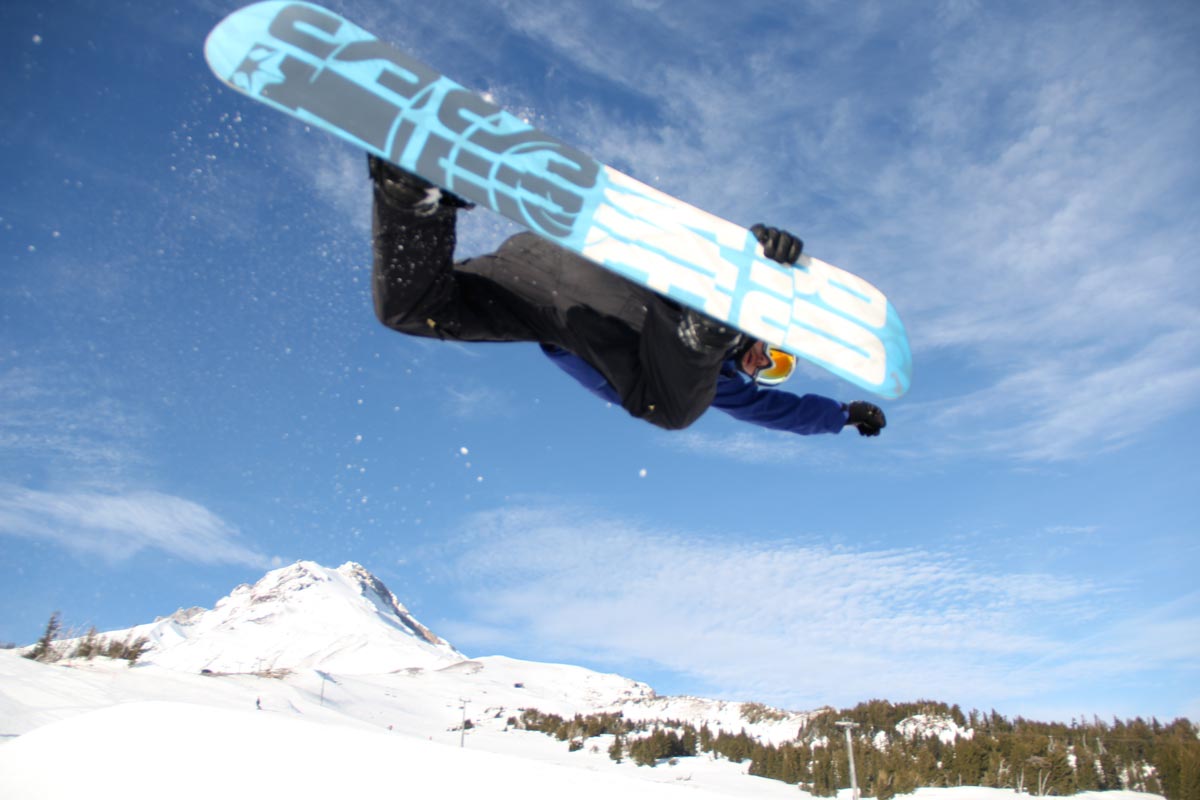 Vista pipe grab, Mt Hood Meadows
