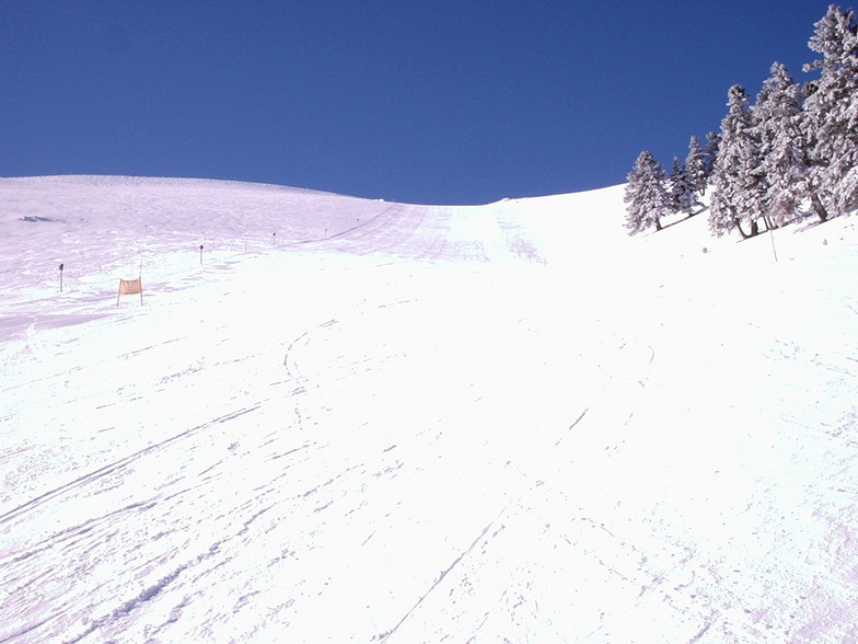 Πίστα Αντιγόνη, Kalavryta Ski Resort