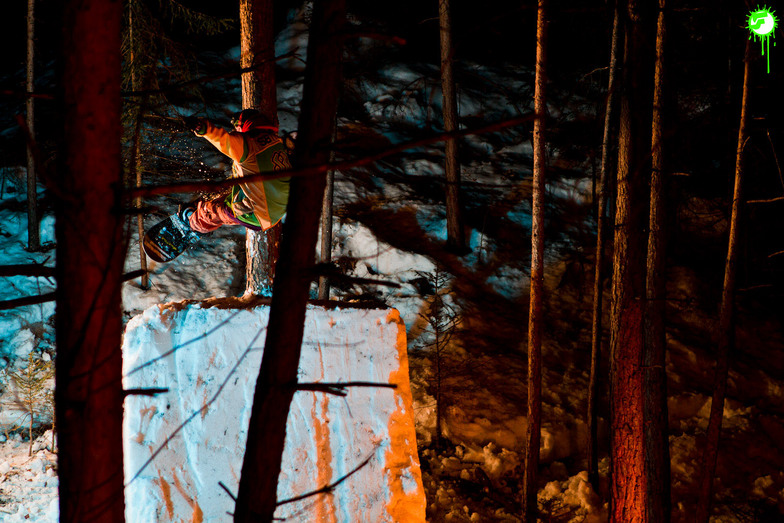 2012-01-04 | TreeJib