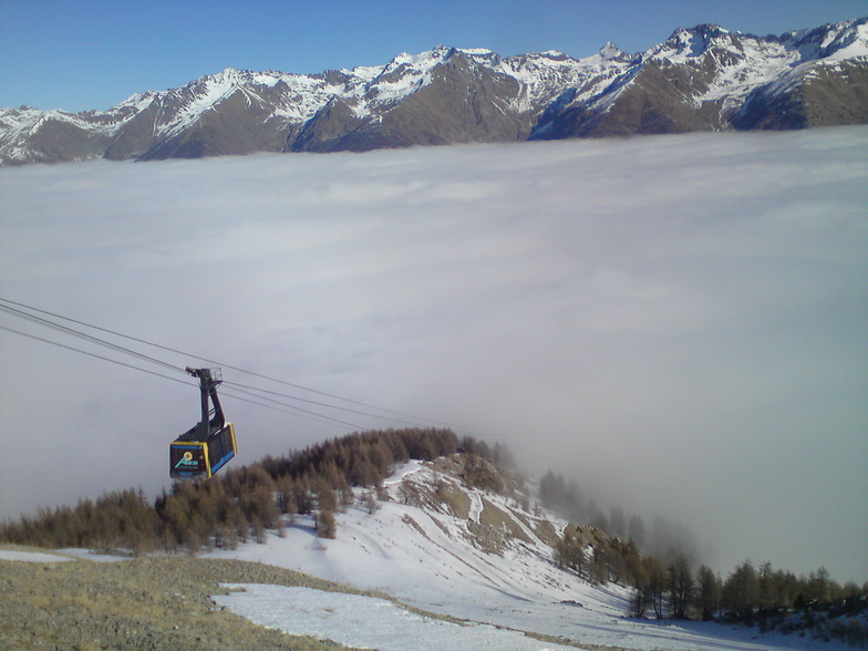 une mer (de nuage) a la montagne, Auron