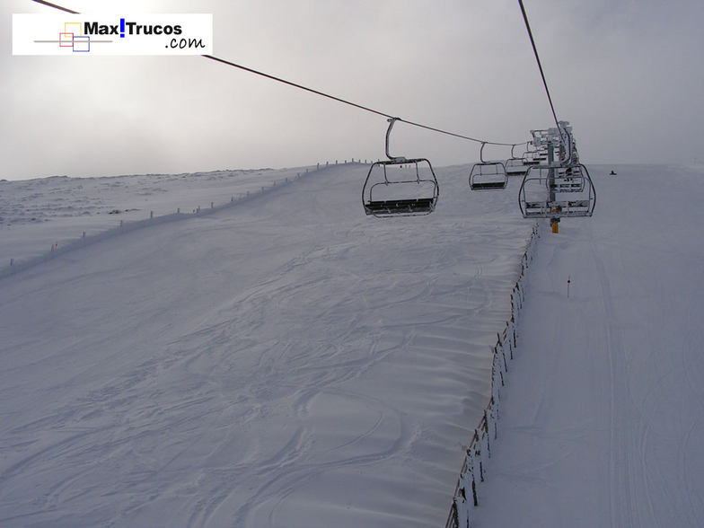 Snowfall with a lot of wind, Sierra de Béjar - La Covatilla