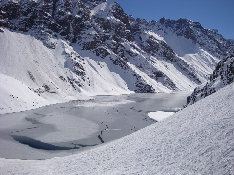 Laguna del Inca, Portillo