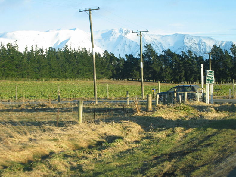 Driving towards Mount Hutt looking at the Alps, Mt Hutt
