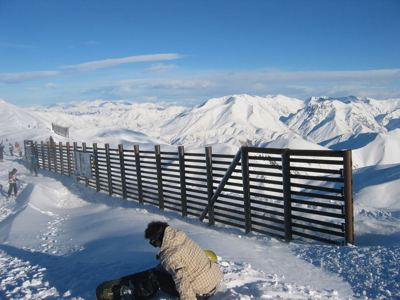 Looking over the back of Mount Hutt, Mt Hutt