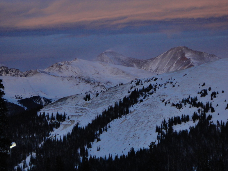 Independence Mountain, Keystone