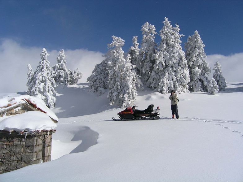 Taking a ride.., Mount Parnassos