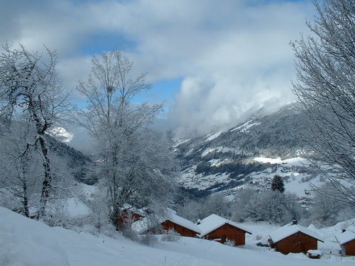 Saint Jean Montclar Ski Resort by: oldsnowie