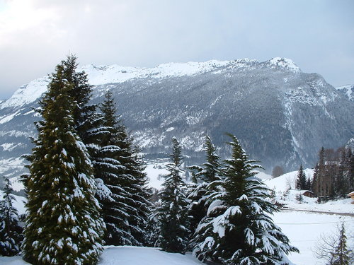Saint Jean Montclar Ski Resort by: oldsnowie
