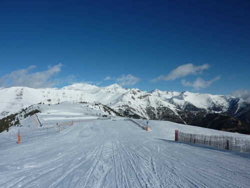 Vallnord-Pal Ski Resort by: Angel