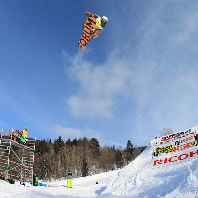 Tomas Tuzar in Rejdice snowpark. Foto by Premek Vida, Kořenov - Rejdice