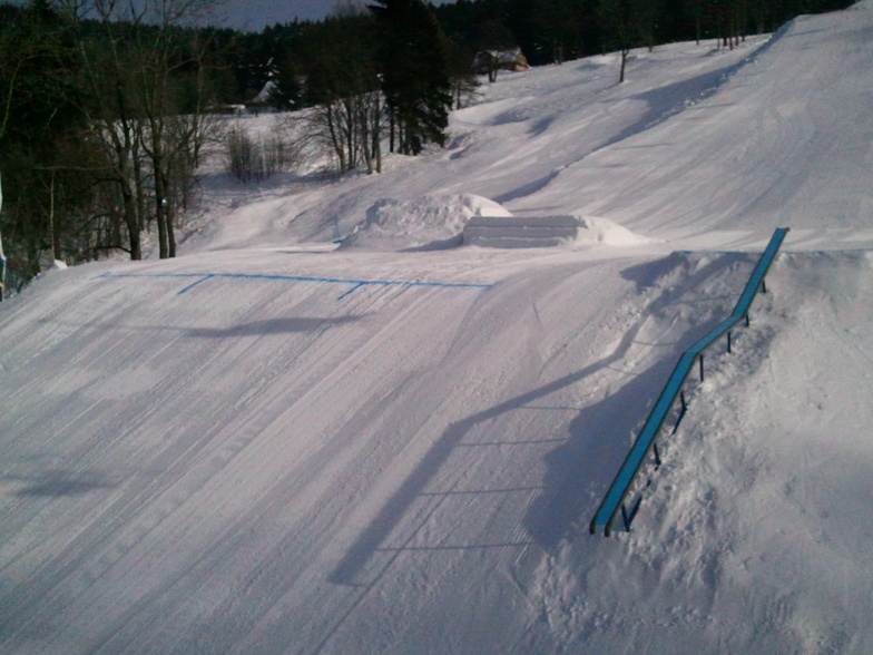 Midle 5th platform with two jumps 7-12m long table and Bouble-kinked box!, Kořenov - Rejdice