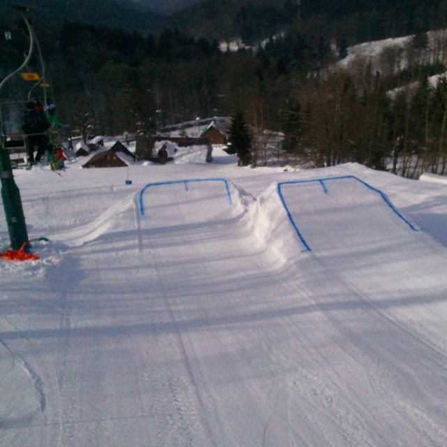 Big Air, our last obstacle in snowpark. Two takeoffs 8-15m long table! Watch out for big air, ask the locals for speed check before your first try! !, Kořenov - Rejdice