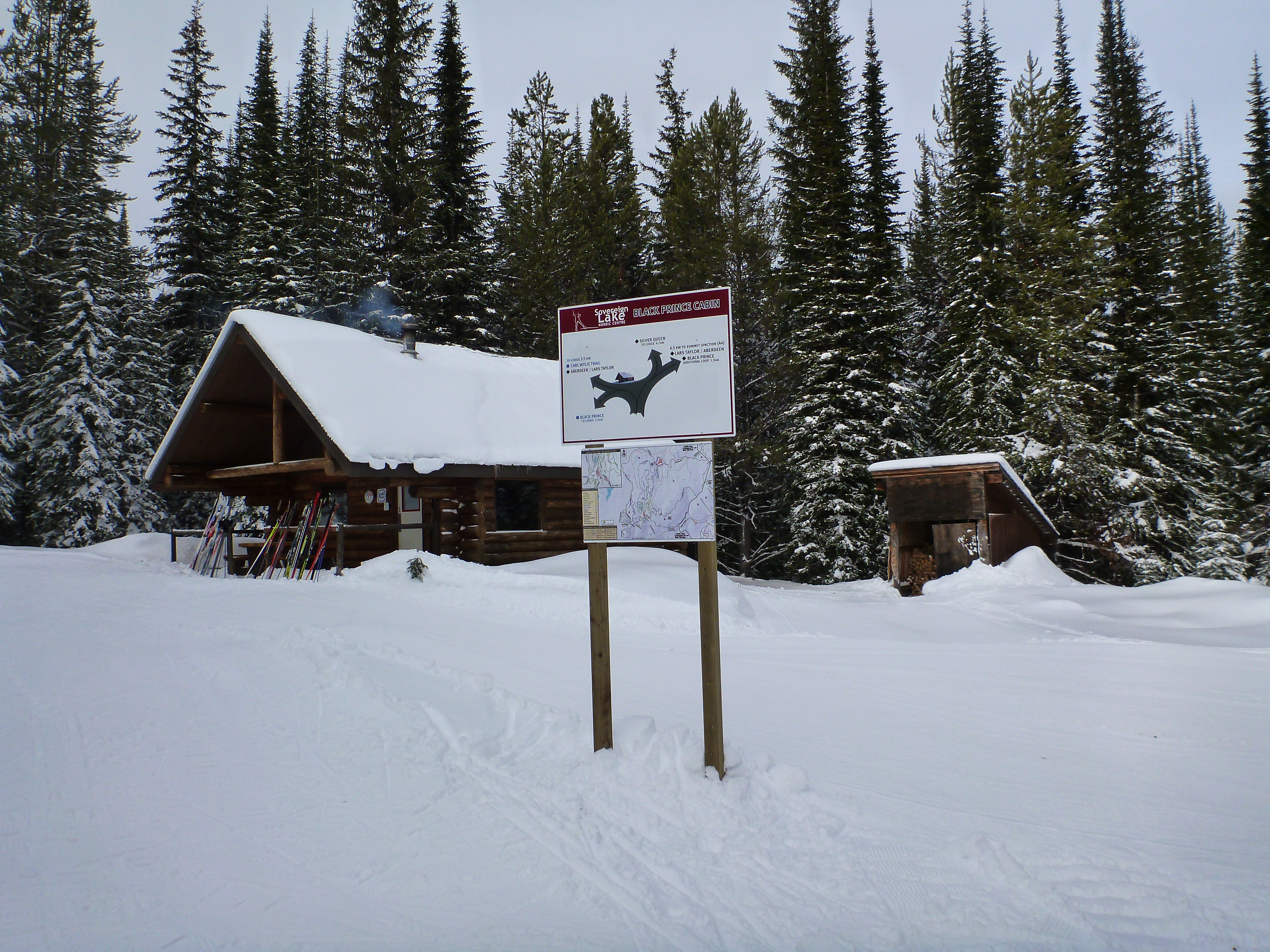 warm up in the cabin, Sovereign Lake Nordic Centre