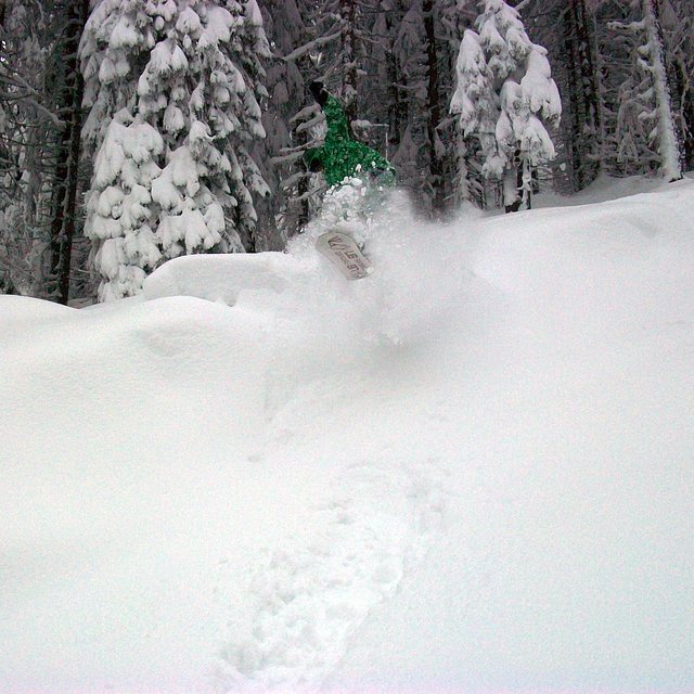 Chepelare Snow: snowboard