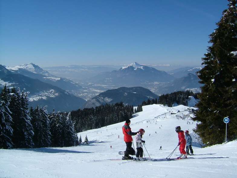 Samoens on way to Morillon