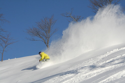 Winghills Shirotori Resort Ski Resort by: WINGHILLS　ｂｙ　AKP